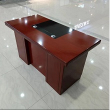 办公桌